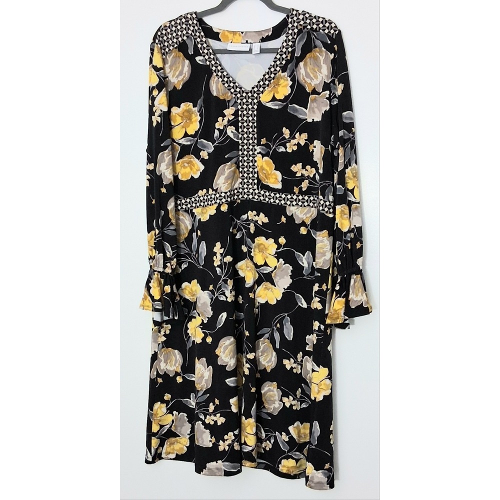 Susan Graver Dress Womens Size Large Black Gray Yellow Floral Shift Liquid Knit